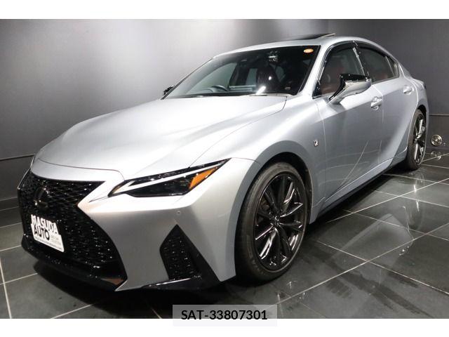 Lexus IS 2023-09 8849572-0