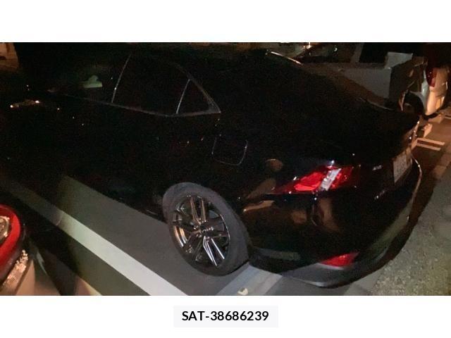Lexus IS 2013-11 8848994-21