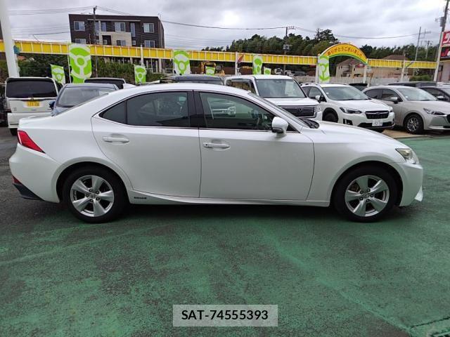 Lexus IS 2014-01 8871344-9