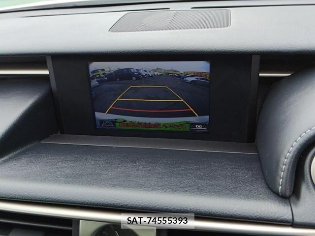 Lexus IS 2014-01 8871344-13