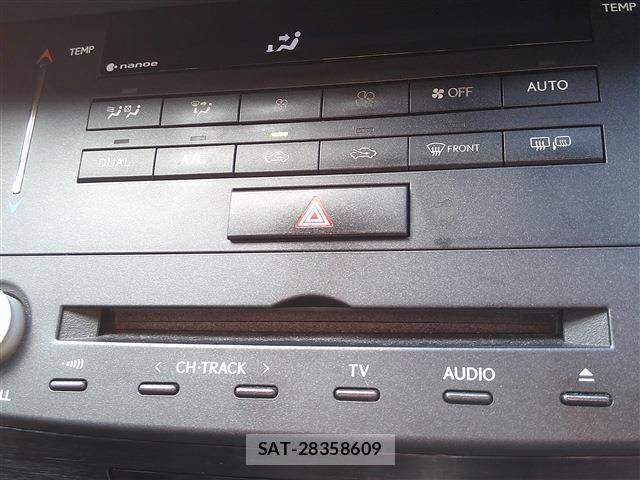 Lexus IS 2015-09 8880498-8
