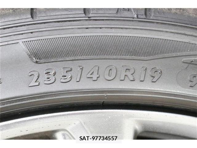 Lexus IS 2020-11 8880495-19