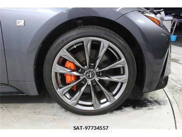Lexus IS 2020-11 8880495-20