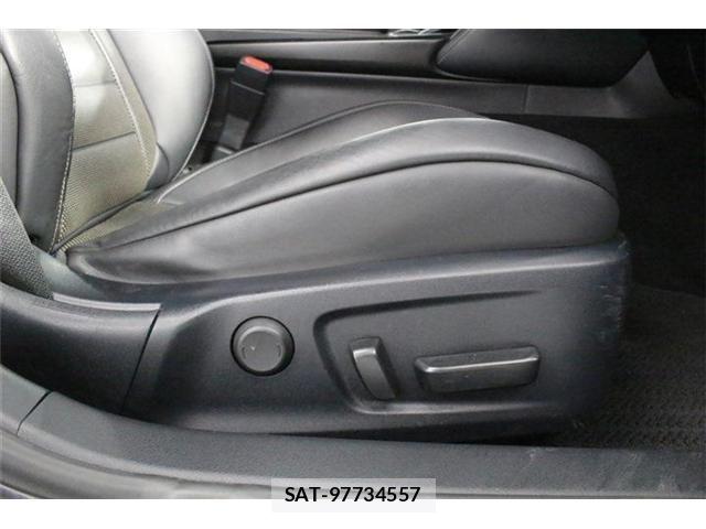 Lexus IS 2020-11 8880495-25