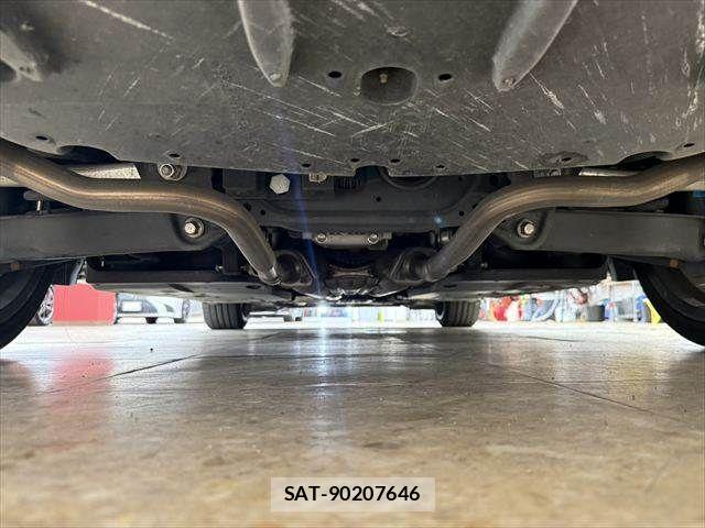 Lexus IS 2017-09 8880496-29