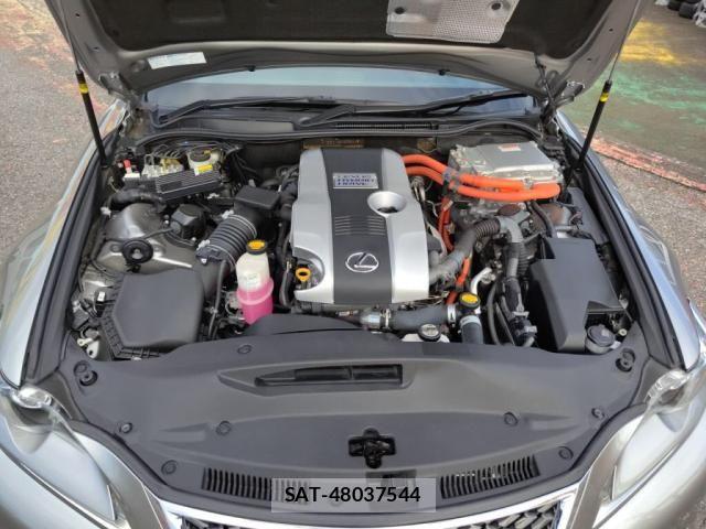 Lexus IS 2014-01 8883843-29