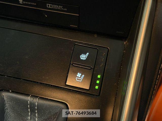 Lexus IS 2014-01 8883844-2