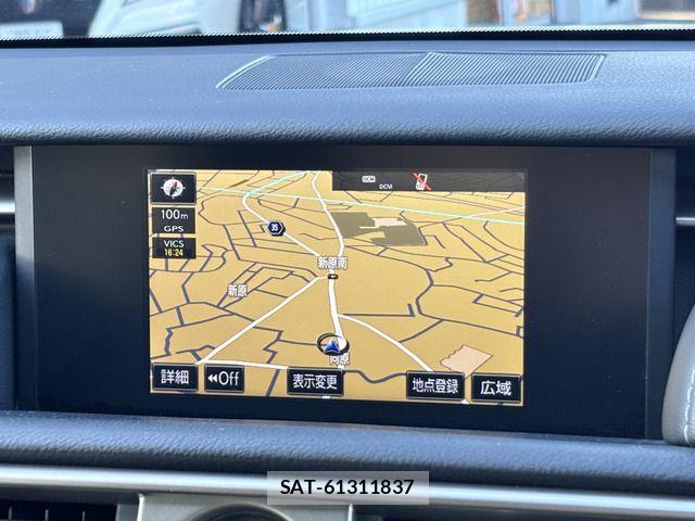 Lexus IS 2014-02 8883842-6