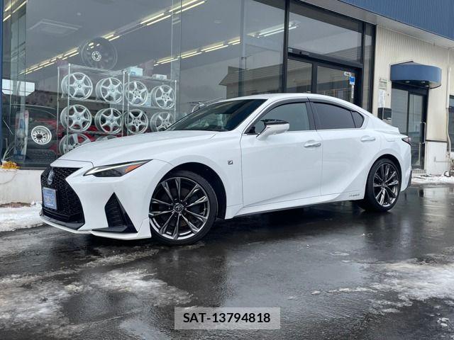 Lexus IS 2021-03 2668787-0