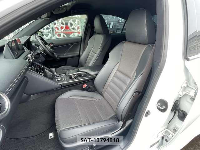 Lexus IS 2021-03 2668787-9
