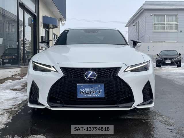 Lexus IS 2021-03 2668787-1