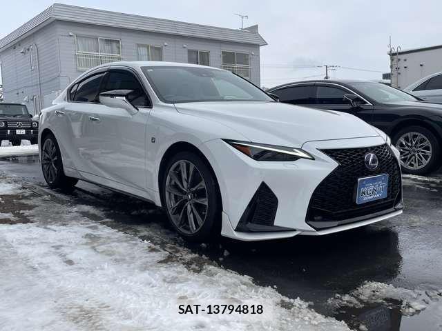 Lexus IS 2021-03 2668787-2