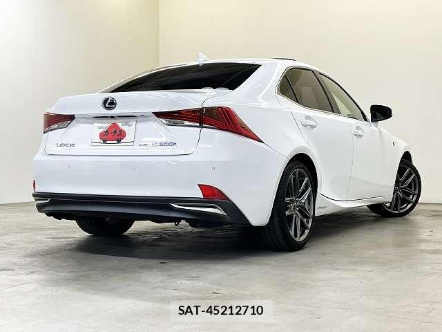 Lexus IS 2018-03 6011553-2