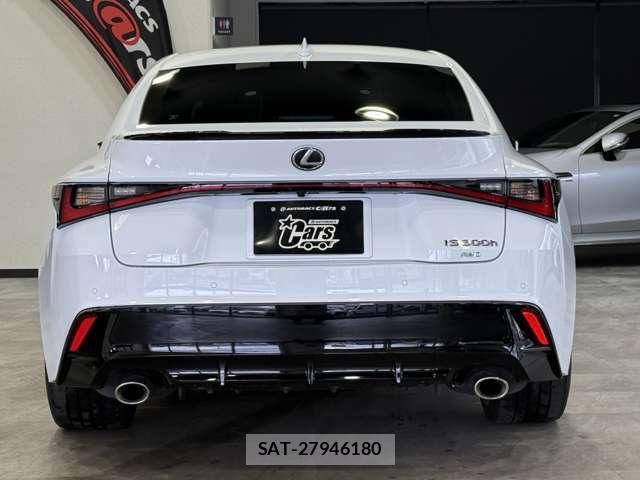 Lexus IS 2023-03 6499459-9