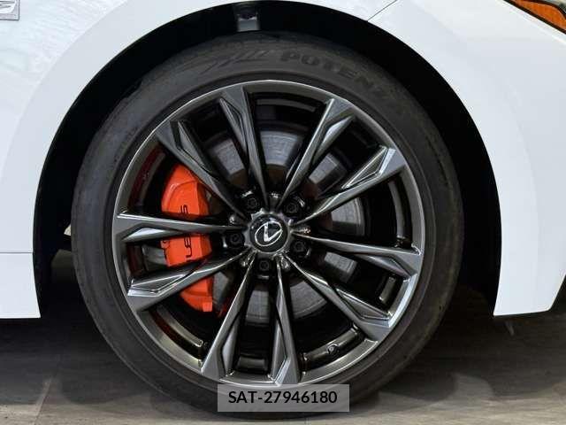 Lexus IS 2023-03 6499459-11