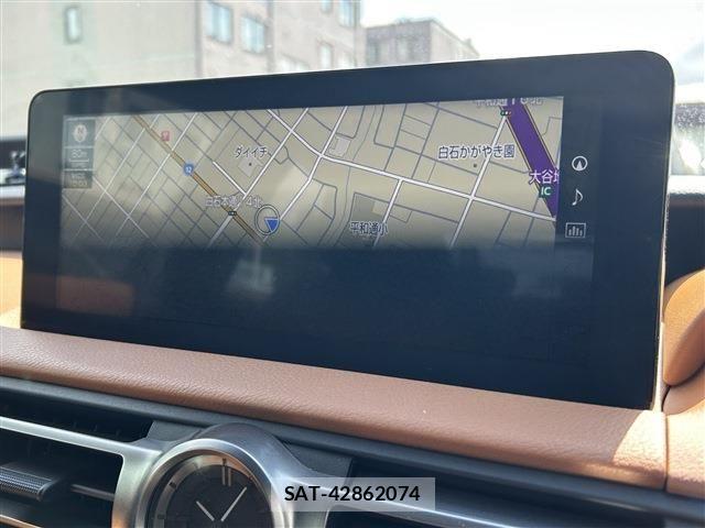 Lexus IS 2021-03 6612821-15