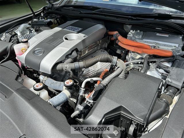 Lexus IS 2021-03 6612821-29
