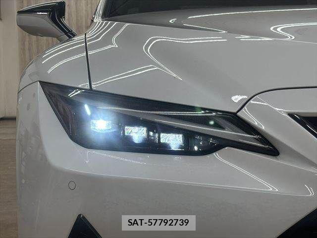 Lexus IS 2023-04 6676668-26