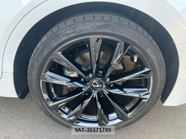 Lexus IS 2021-11 7251323-11
