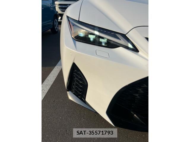 Lexus IS 2021-11 7251323-14