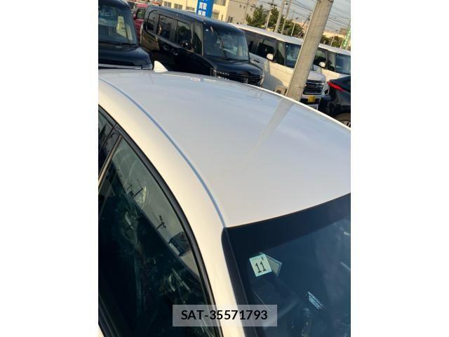Lexus IS 2021-11 7251323-15