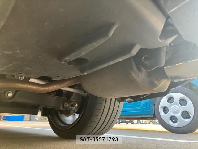 Lexus IS 2021-11 7251323-4
