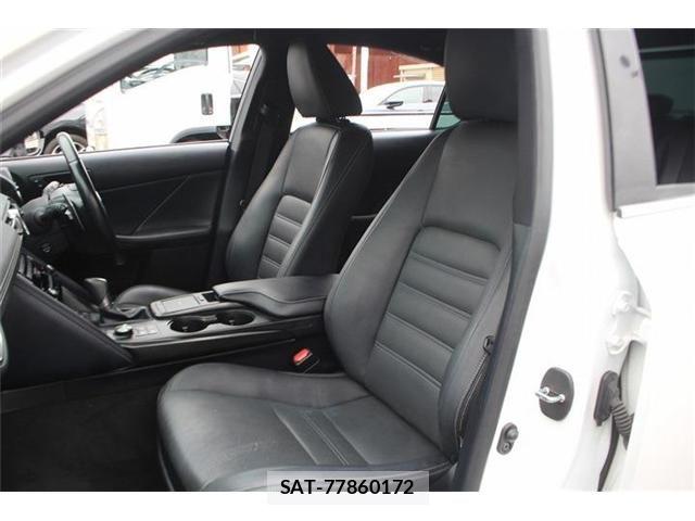 Lexus IS 2021-08 7328024-19