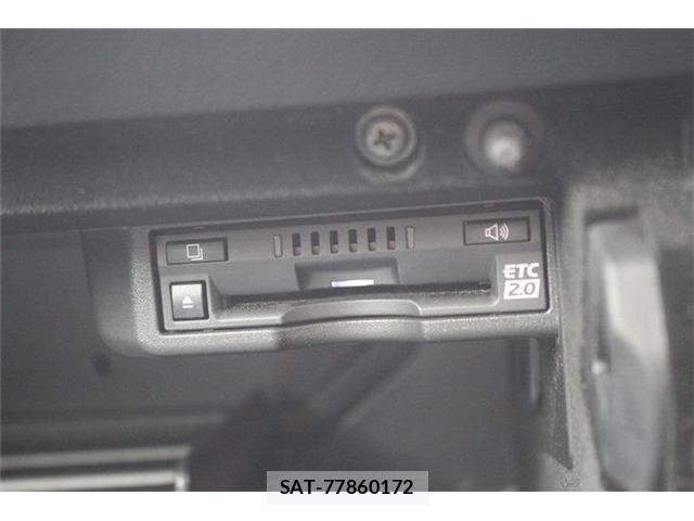 Lexus IS 2021-08 7328024-27