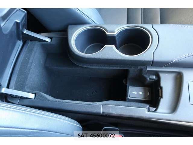 Lexus IS 2017-03 7617649-17