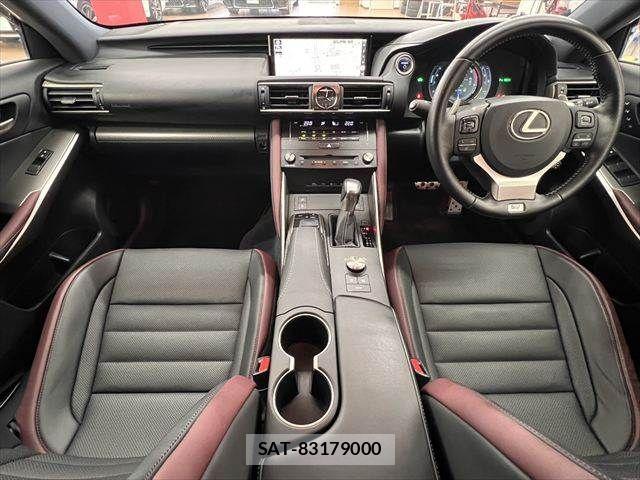 Lexus IS 2017-07 7786491-2