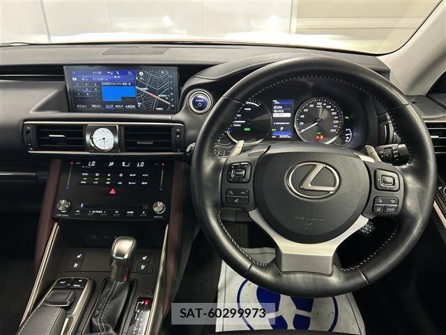 Lexus IS 2018-05 7979762-14