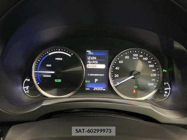 Lexus IS 2018-05 7979762-16