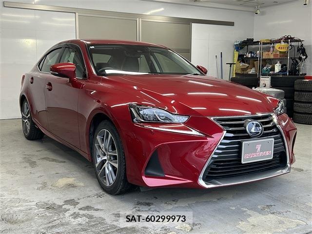 Lexus IS 2018-05 7979762-2