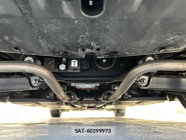 Lexus IS 2018-05 7979762-29