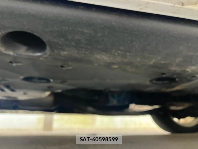 Lexus IS 2022-01 8036428-10