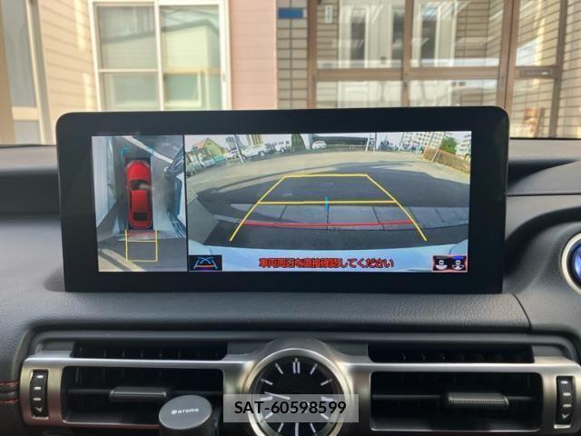 Lexus IS 2022-01 8036428-21