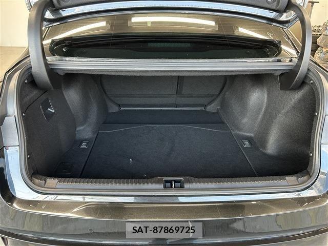 Lexus IS 2023-03 8036429-25