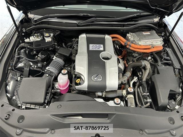 Lexus IS 2023-03 8036429-27
