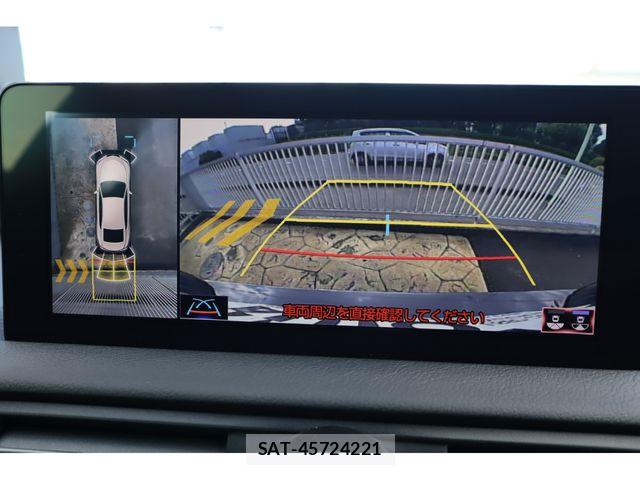 Lexus IS 2024-03 8562438-14