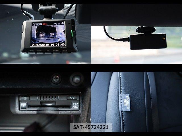 Lexus IS 2024-03 8562438-23