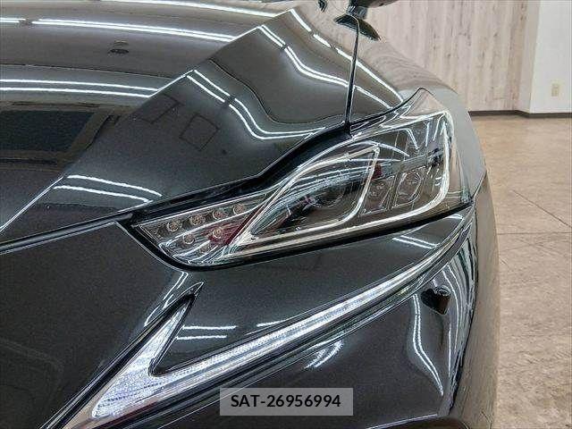 Lexus IS 2017-11 8796468-18