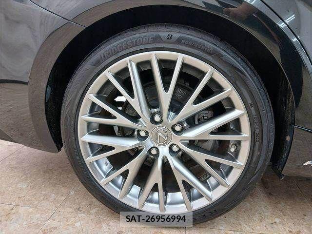 Lexus IS 2017-11 8796468-23