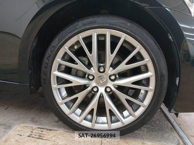 Lexus IS 2017-11 8796468-24