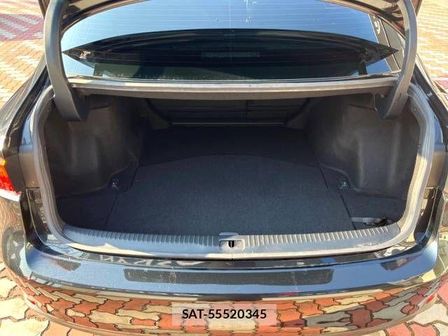 Lexus IS 2017-04 525250-11