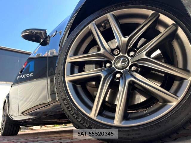 Lexus IS 2017-04 525250-13