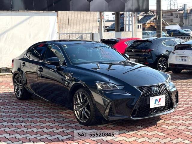 Lexus IS 2017-04 525250-16