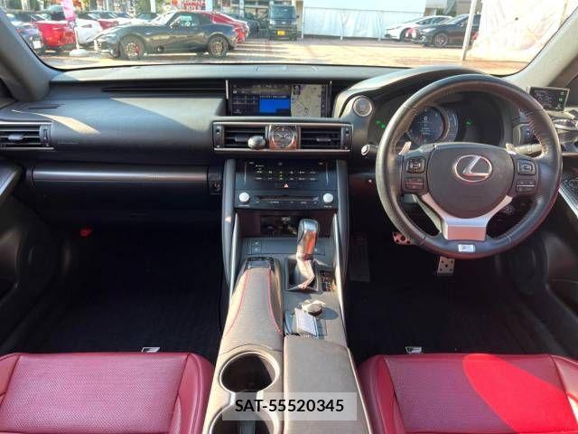 Lexus IS 2017-04 525250-1