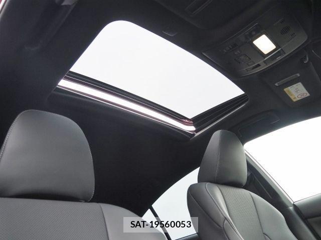 Lexus IS 2021-10 529523-9