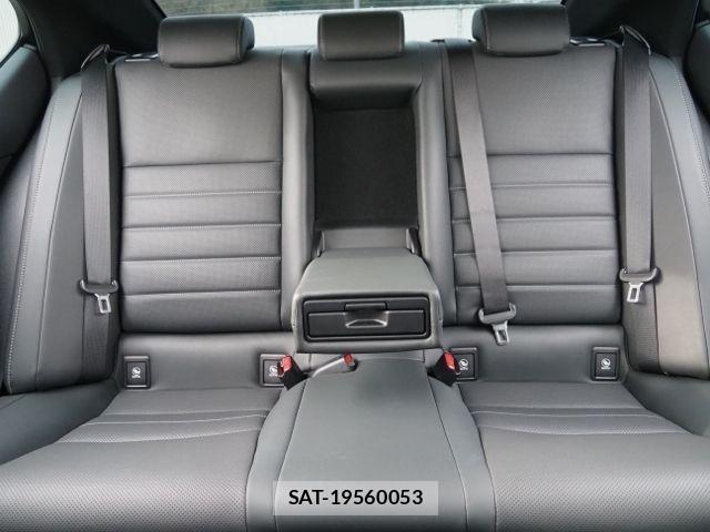 Lexus IS 2021-10 529523-13