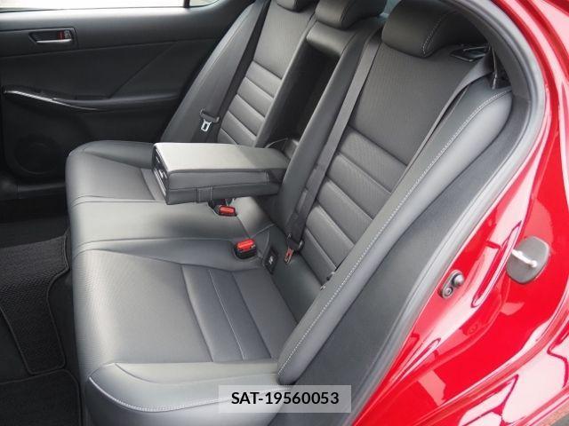 Lexus IS 2021-10 529523-14